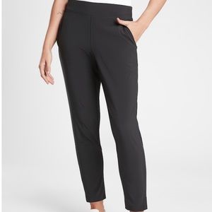 Athleta Brooklyn Ankle Pant - Size 4 - Black